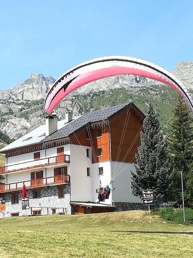 Chalet Beausoleil 4 Etoiles - Prestige - Au Pied Du Col De La Croix De Fer Сен-Сорлен-д'Арв Экстерьер фото